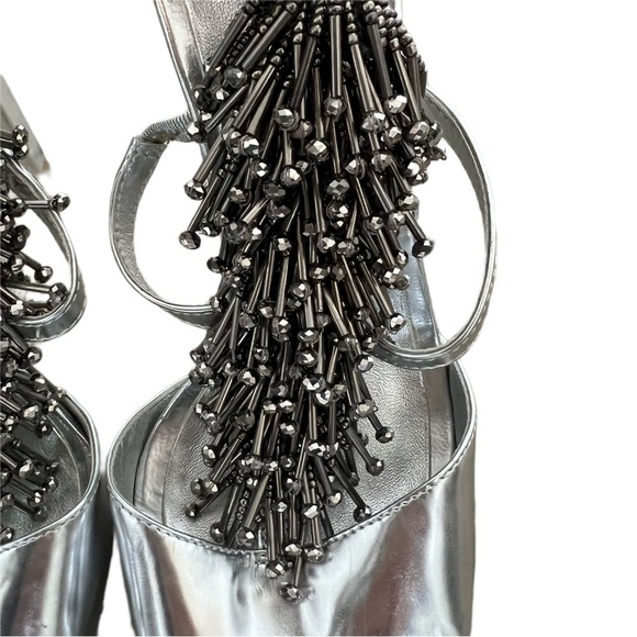 BCBG Max Azria Metallic Silver 4" Heels - Size 6 1/2 - Picture 9 of 16